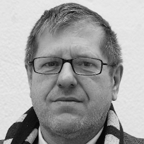 Autorenportrait Helmut Zeller
